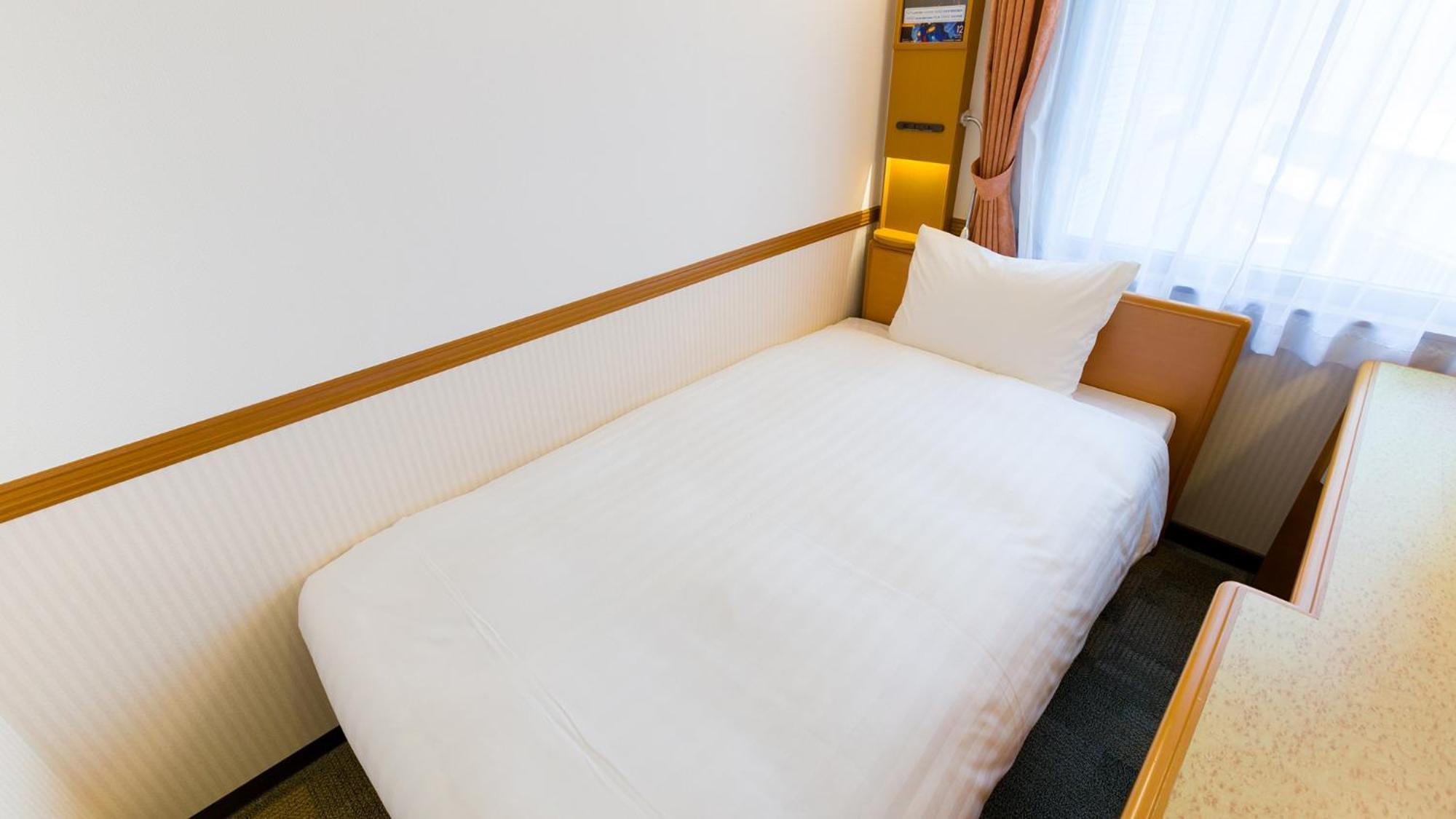 Toyoko Inn Shin-Yokohama Ekimae Honkan 객실 사진