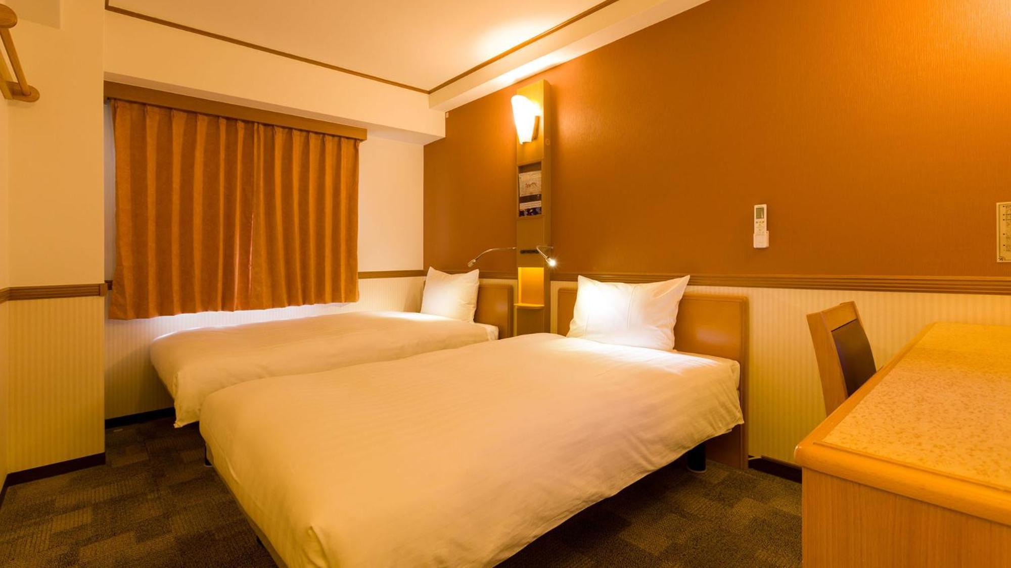 Toyoko Inn Shin-Yokohama Ekimae Honkan 객실 사진