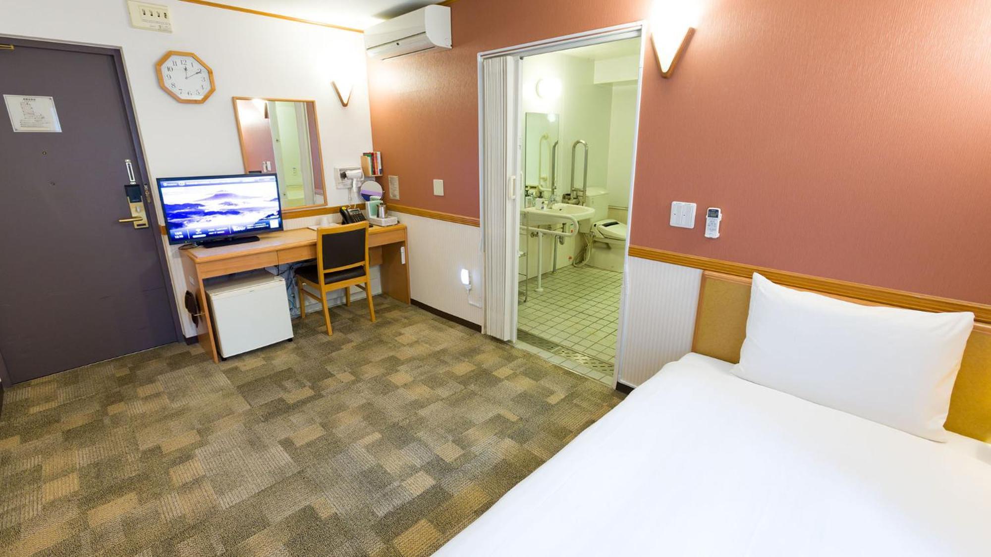 Toyoko Inn Shin-Yokohama Ekimae Honkan 객실 사진